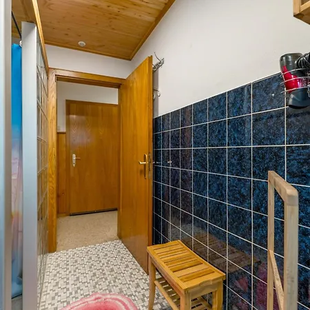 Apartment Störzel - A Hundheim